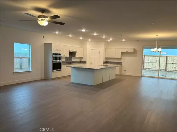 Madera, CA 93637,3821 Via Santa Barbara Avenue