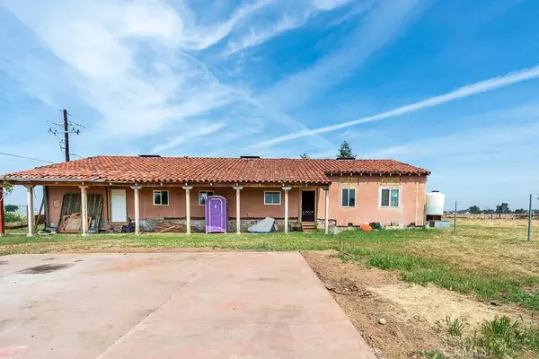 2803 Sharon Boulevard, Madera, CA 93638