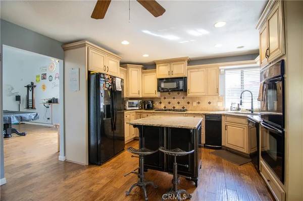 Porterville, CA 93257,28846 Highway 190