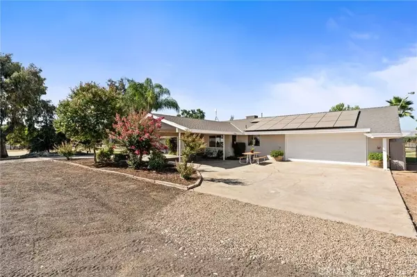 Sanger, CA 93657,3298 N Zediker Avenue