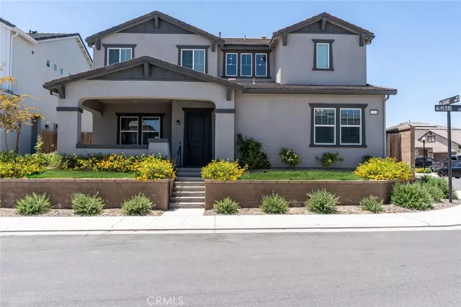 253 Peters Lane South, Madera, CA 93636