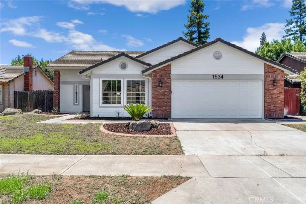 1534 Princeton Avenue, Madera, CA 93637