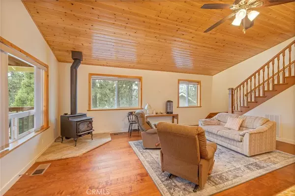 Bass Lake, CA 93604,37745 Marina View