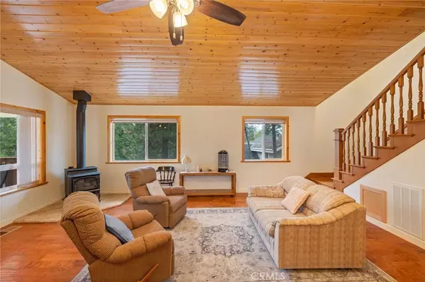 Bass Lake, CA 93604,37745 Marina View