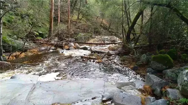 Mariposa, CA 95338,2116 49 Highway South