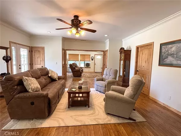 Mariposa, CA 95338,5722 Darrah Road