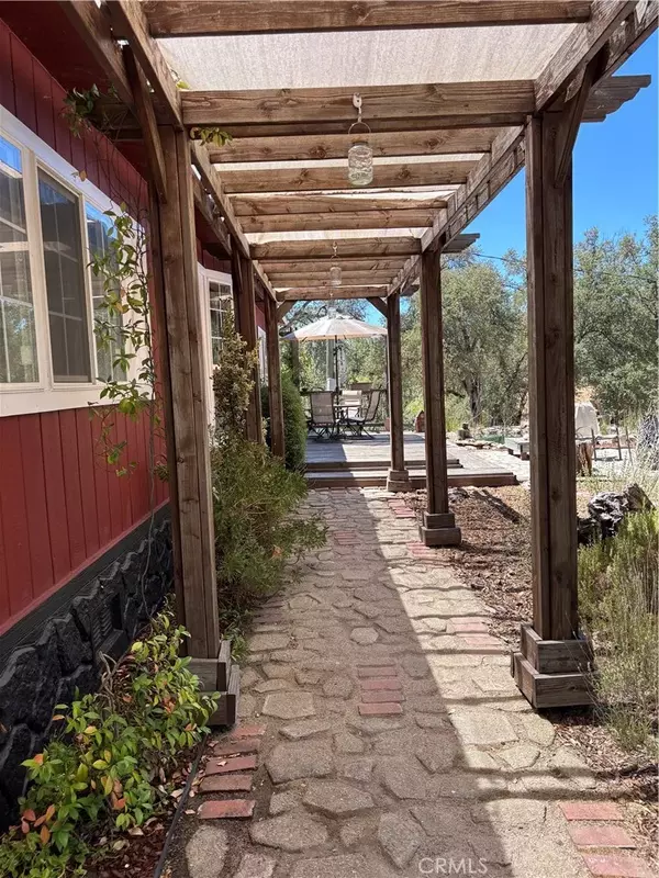 Mariposa, CA 95338,4060 Indian Peak Road