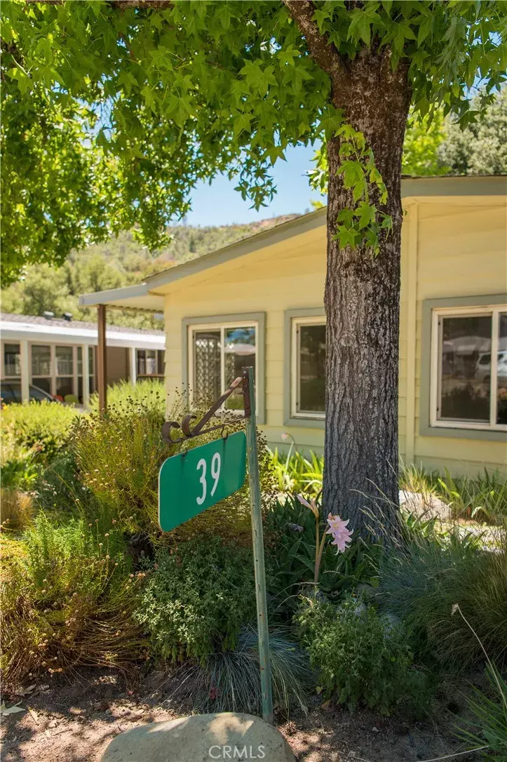Mariposa, CA 95338,5277 HWY 49 N #39