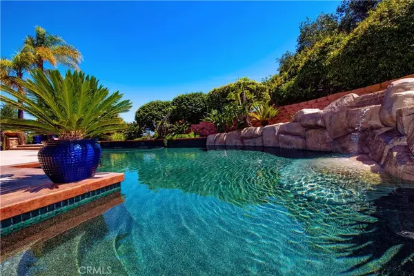 Escondido, CA 92026,28303 Crescent Hill Way