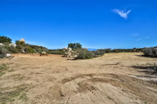 Murrieta, CA 92562,0 Avenida Escala