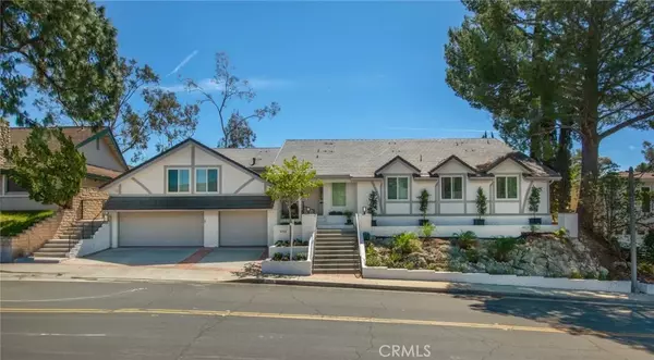 1711 Heather Ridge Drive, Glendale, CA 91207