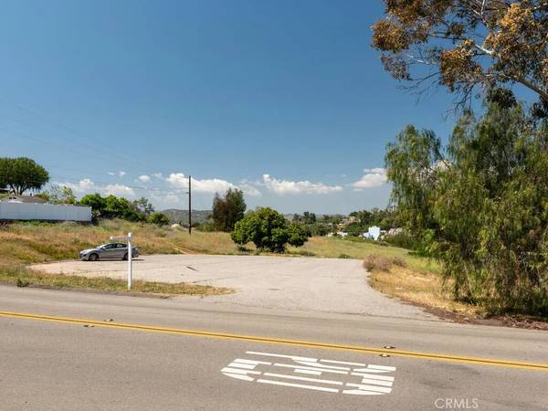 Fallbrook, CA 92028,502 E Elder