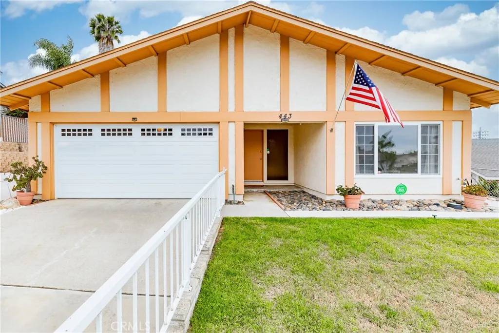 443 Garey Drive, Vista, CA 92084