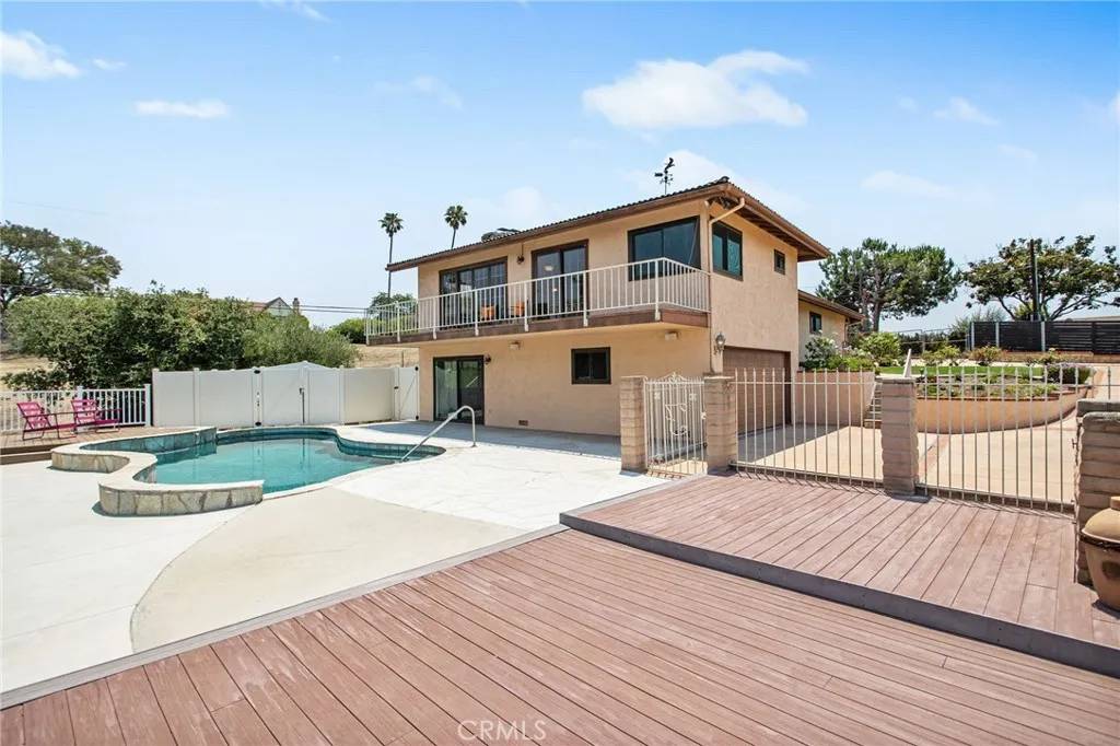 Vista, CA 92084,1238 Barbara Drive