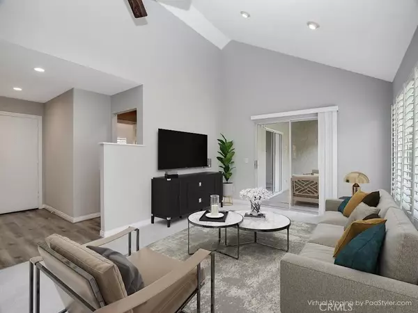 Solana Beach, CA 92075,930 Via Mil Cumbres #88