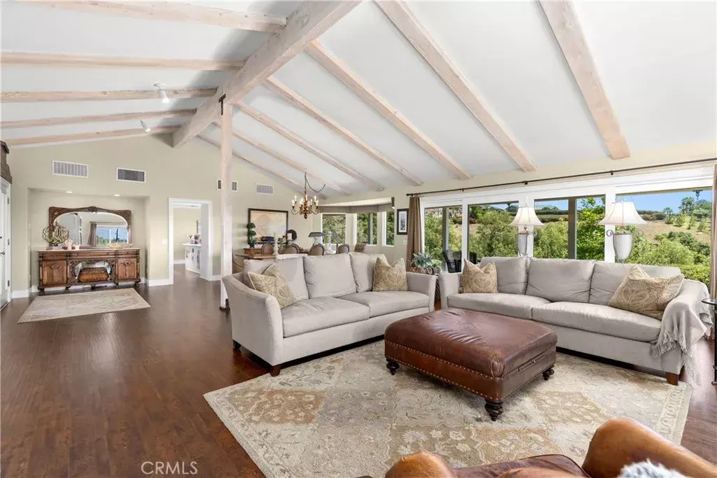 Fallbrook, CA 92028,3237 Canonita Drive