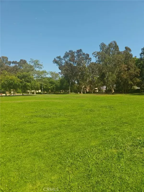 La Jolla, CA 92037,3252 Via Marin #9