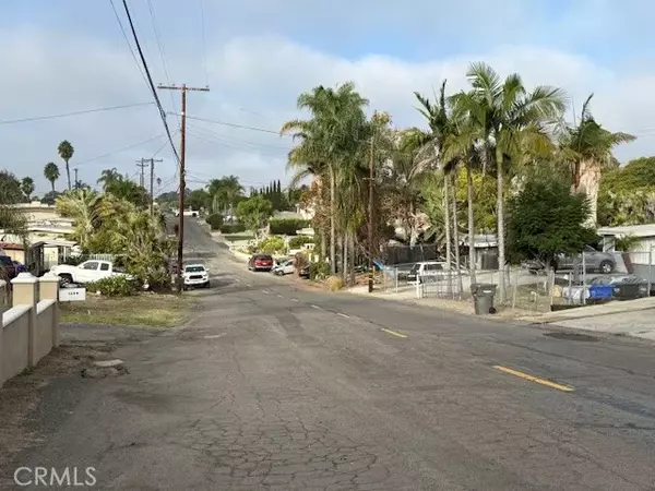 Vista, CA 92083,1163 Bluegrass