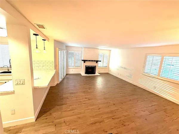 Carlsbad, CA 92009,2805 Unicornio