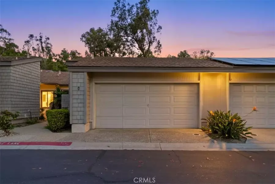 5617 Adobe Falls #C, San Diego, CA 92120