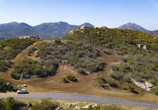 Ramona, CA 92065,Oak Valley