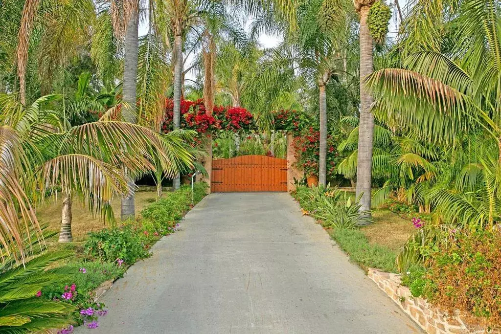 Encinitas, CA 92024,1703 Sienna Canyon Drive