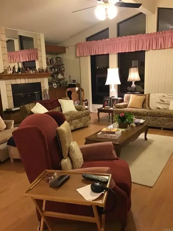 Oceanside, CA 92057,5248 Weymouth Way