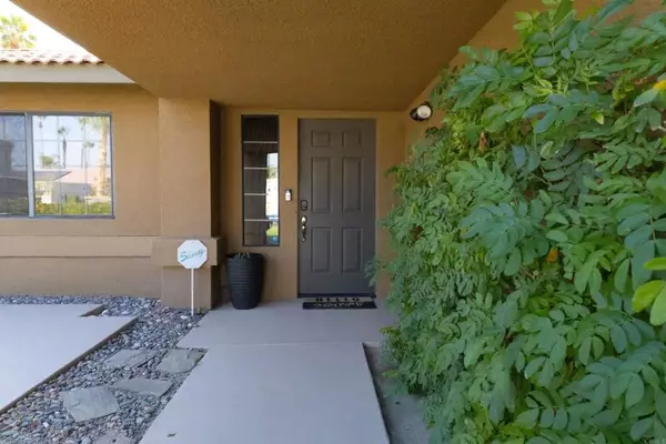 Palm Desert, CA 92260,40640 Clover Lane