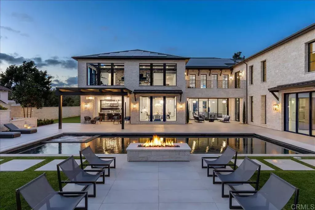 Rancho Santa Fe, CA 92067,6395 Clubhouse Dr