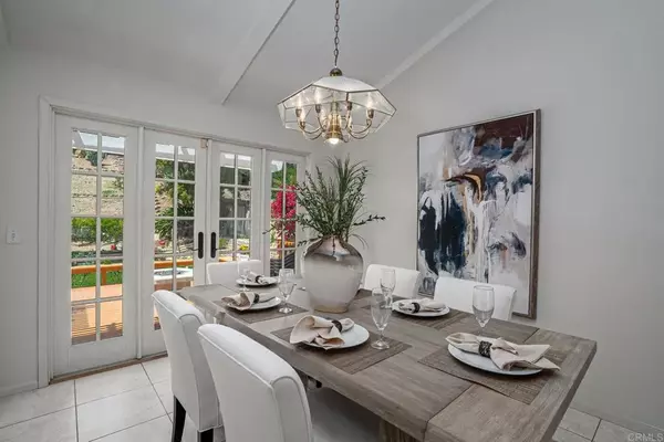 Del Mar, CA 92014,14174 Mango Drive
