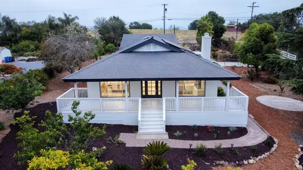 Fallbrook, CA 92028,1414 Via Lima