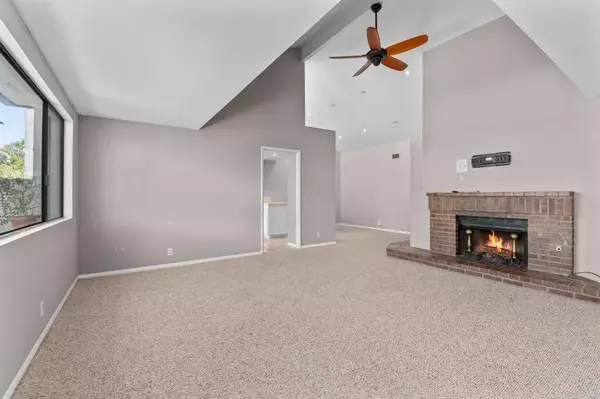 147 Bronze Way, Vista, CA 92083