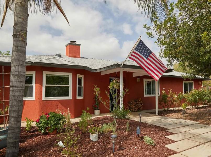 1821 Ramsey Ln, Ramona, CA 92065