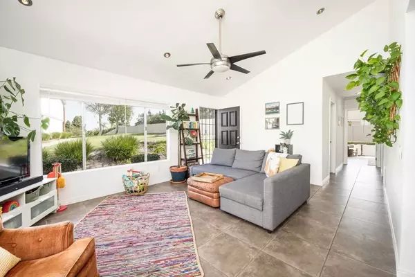 Oceanside, CA 92056,4159 Baycliff Way