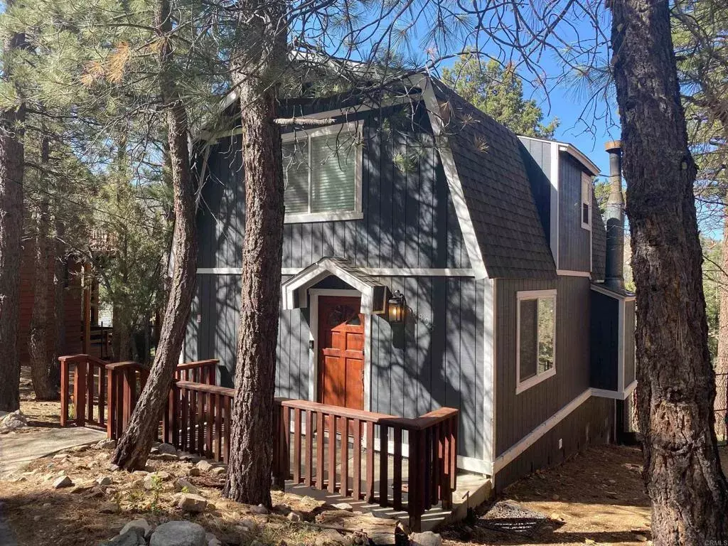 Big Bear, CA 92315,43805 Wolf Road