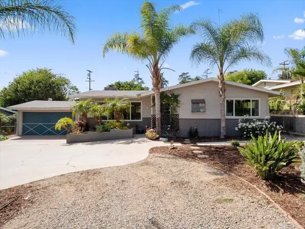 747 Suzanne Lane, Escondido, CA 92026