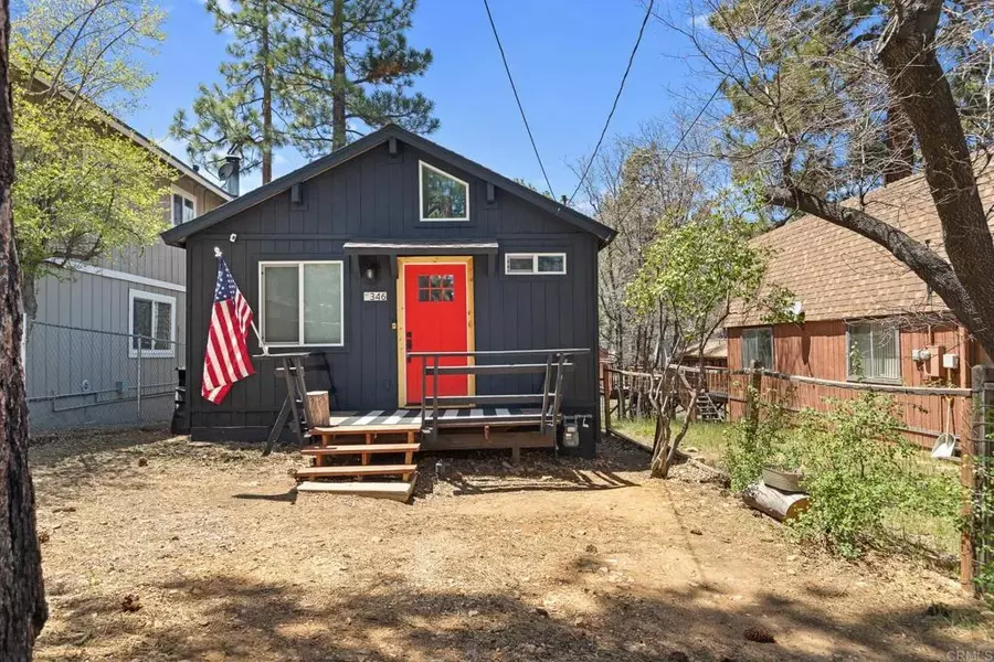 346 San Bernardino Avenue, Sugarloaf, CA 92386