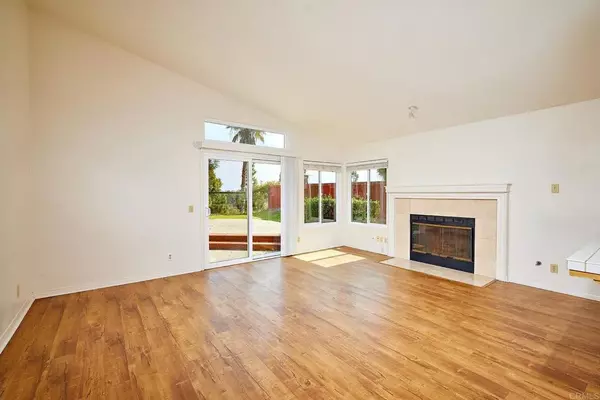 Carlsbad, CA 92008,2302 Kimberly Ct