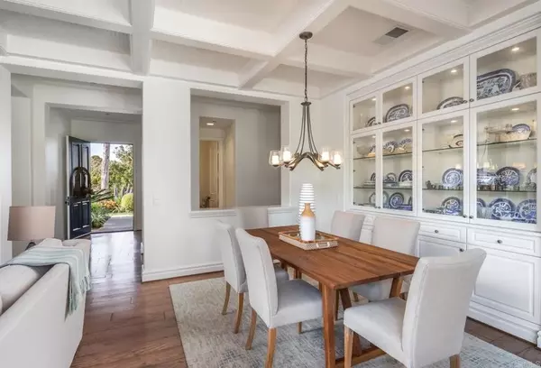 Encinitas, CA 92024,751 Olympus Street