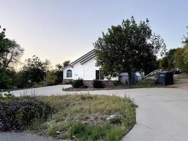 Fallbrook, CA 92028,1008 Hughes Lane