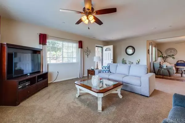 El Cajon, CA 92021,9998 Dunbar Ln