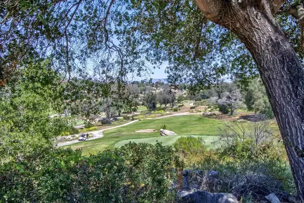 Escondido, CA 92026,10316 Pinion Trail
