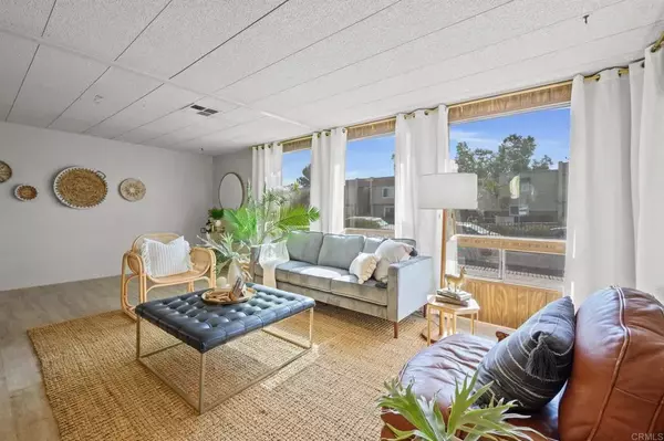 Vista, CA 92084,1506 Oak Drive #SPC 11