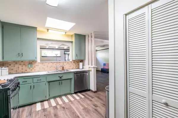 Oceanside, CA 92054,141 Carey Road