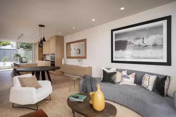 Encinitas, CA 92024,76 E F Street