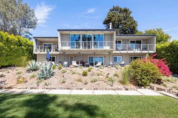 3265 Meadowlark Lane, Carlsbad, CA 92008