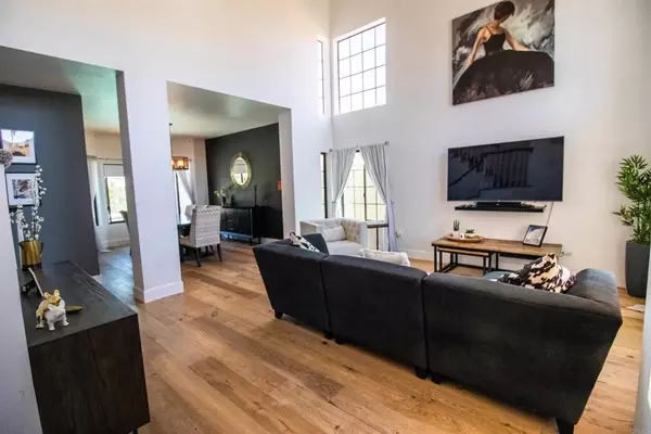 Vista, CA 92081,1902 White Birch Drive