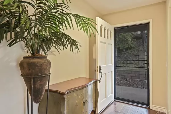 Fallbrook, CA 92028,2704 Almendra Court