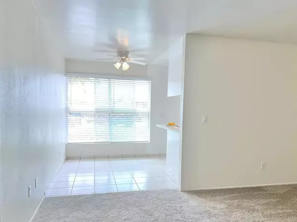 Chula Vista, CA 91911,285 MOSS Street #10