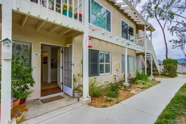 Vista, CA 92083,219 Diamond Way #116